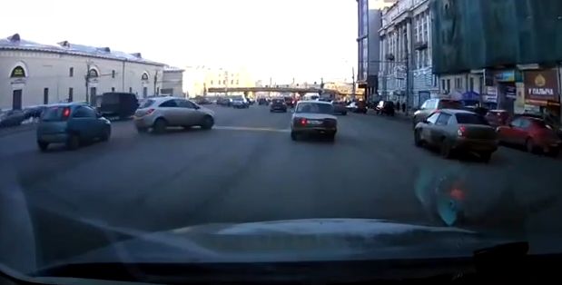 Video: Takto sa parkuje v Rusku